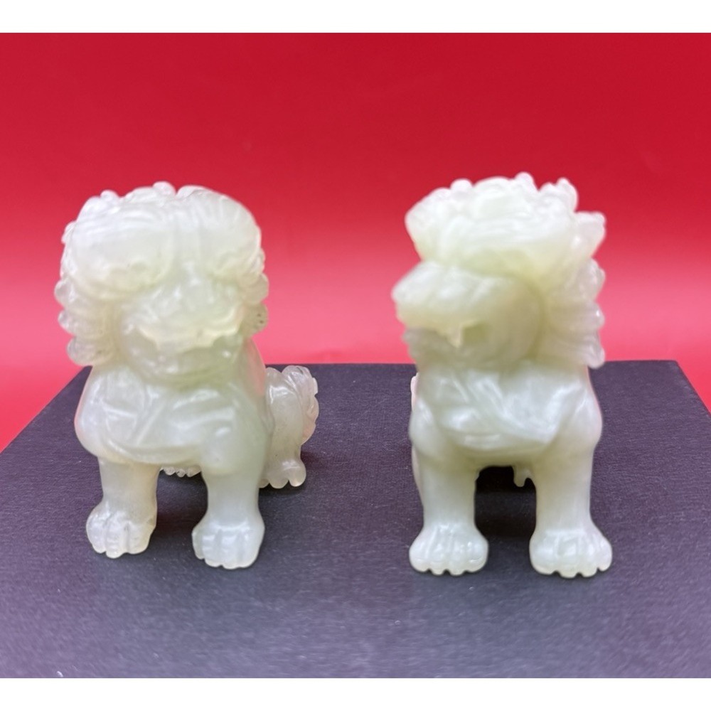 2 Vintage Carved Jade Stone Chinese Foo Dogs Lions 2.5" Tall